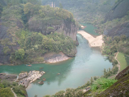 碧水丹山武夷山、廈門鼓浪嶼、南普陀、云水謠土樓、福州三坊七巷2飛2動8日觀光之旅
